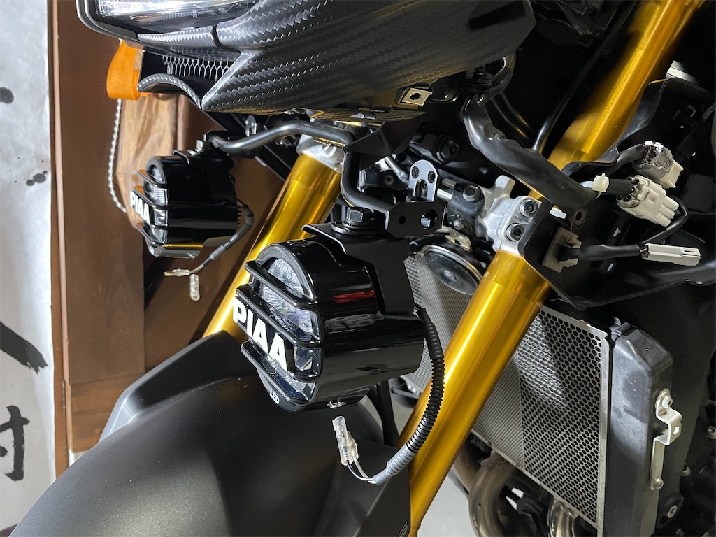 ヤマハMT09トレーサー LEDフォグライト ワイズギア フォグランプ SW