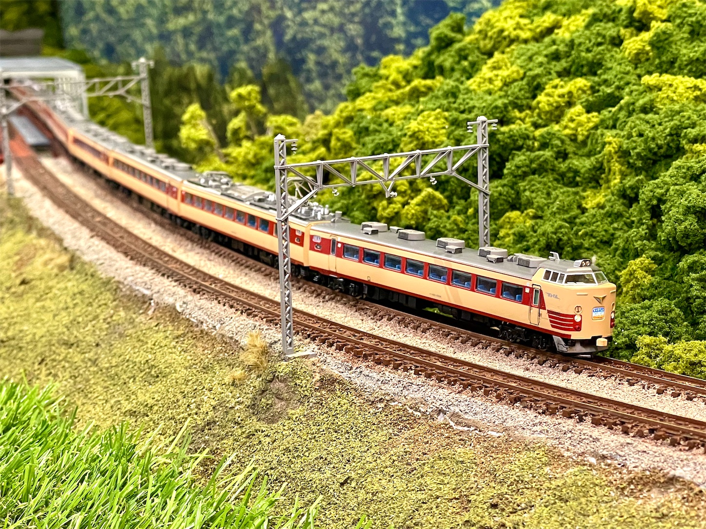 TOMIX 485系1500番台はつかりセット - 休日の屋根裏