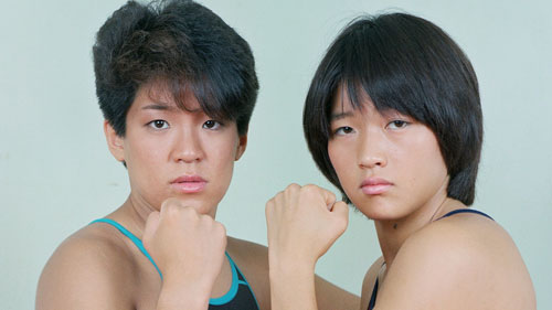 クラッシュキャルズ、長与千種写真集