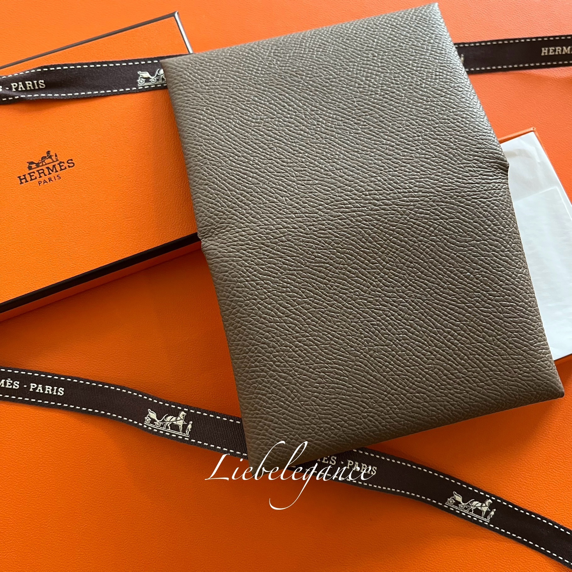 関税無&国内即発】 HERMES カルヴィデュオ Calvi Duo エトープ (HERMES