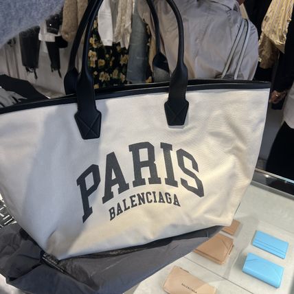 A4サイズ収納可 BALENCIAGA(バレンシアガ) トートバッグ(レディース