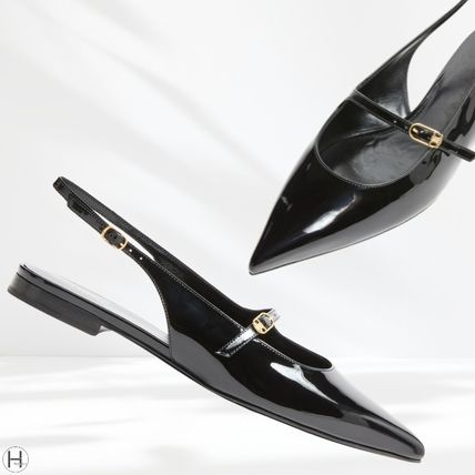 ポインテッドトゥ CELINE(セリーヌ) サンダル・ミュール(レディース