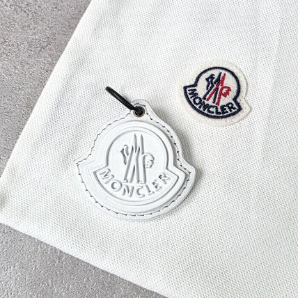 ホワイト（白）系 MONCLER(モンクレール) キーケース・キーリング