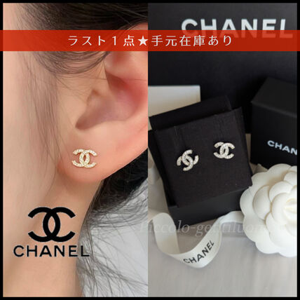 シンプルな王道ピアス☆】CHANEL シンプルCCマーク シルバー (CHANEL