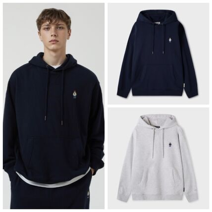 WHO.A.U(フーアーユー) パーカー・フーディ(レディース) - ブランド