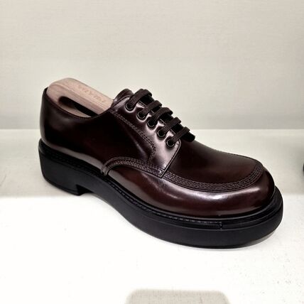 プレーントゥ PRADA(プラダ) ドレスシューズ・革靴・ビジネスシューズ