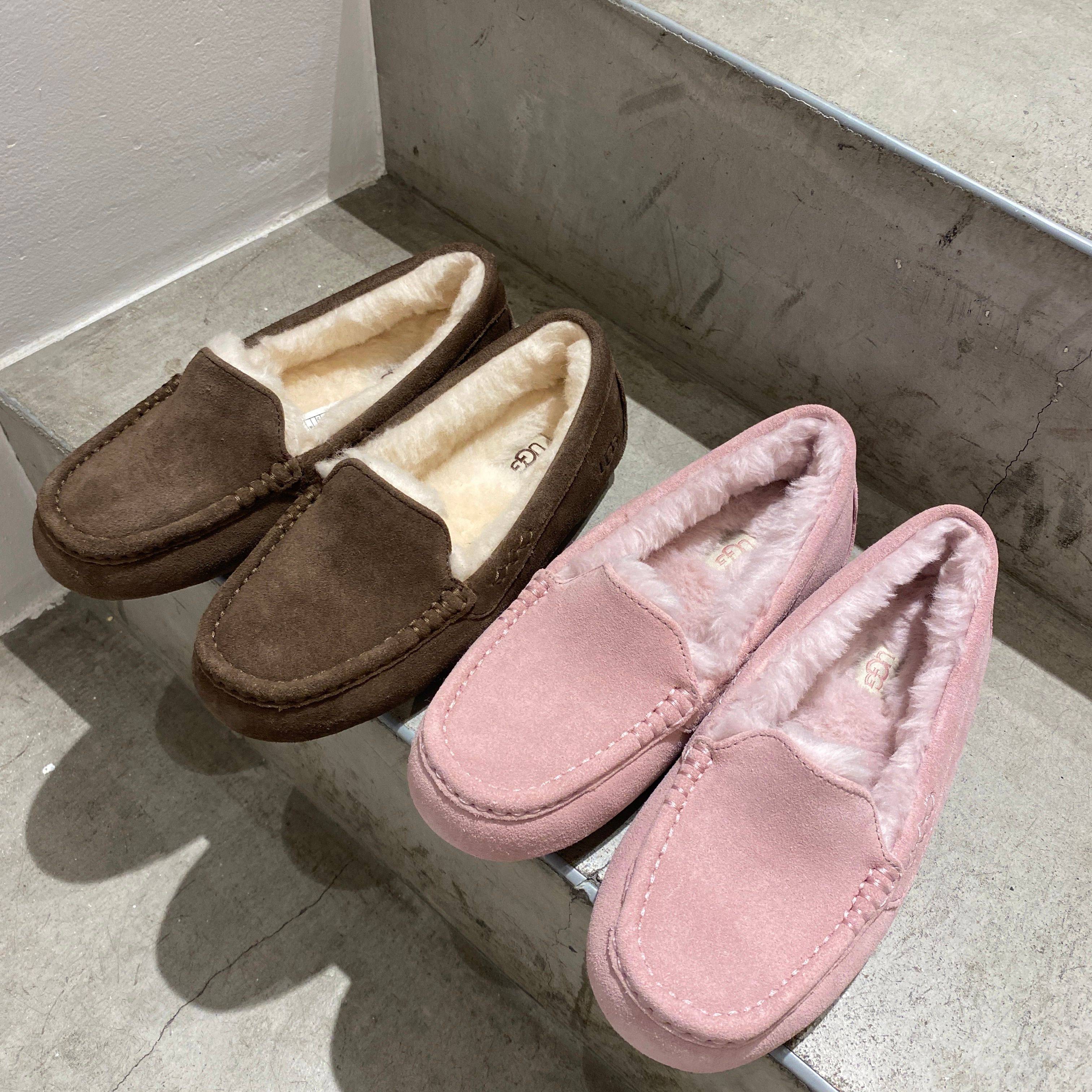 秋冬の定番UGG(アグ)人気シリーズのサイズ＆履き心地を徹底レビュー