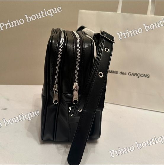 店舗限定☆【COMME des GARCONS】合皮 ショルダーバッグ (COMME des