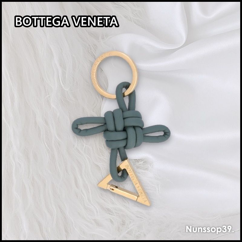 BOTTEGA VENETA》 619100 V0050 3198 TRIANGLE KEYRING (BOTTEGA