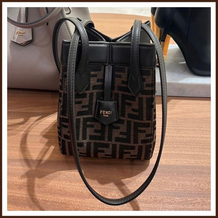 FENDI フェンディ オリガミ FF ロゴ 2WAY 人気ミニ トートバッグ