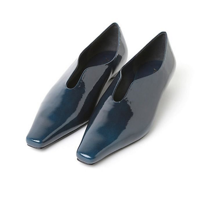 マメクロゴウチ】レザー カーブライン ローヒール パンプス (Mame