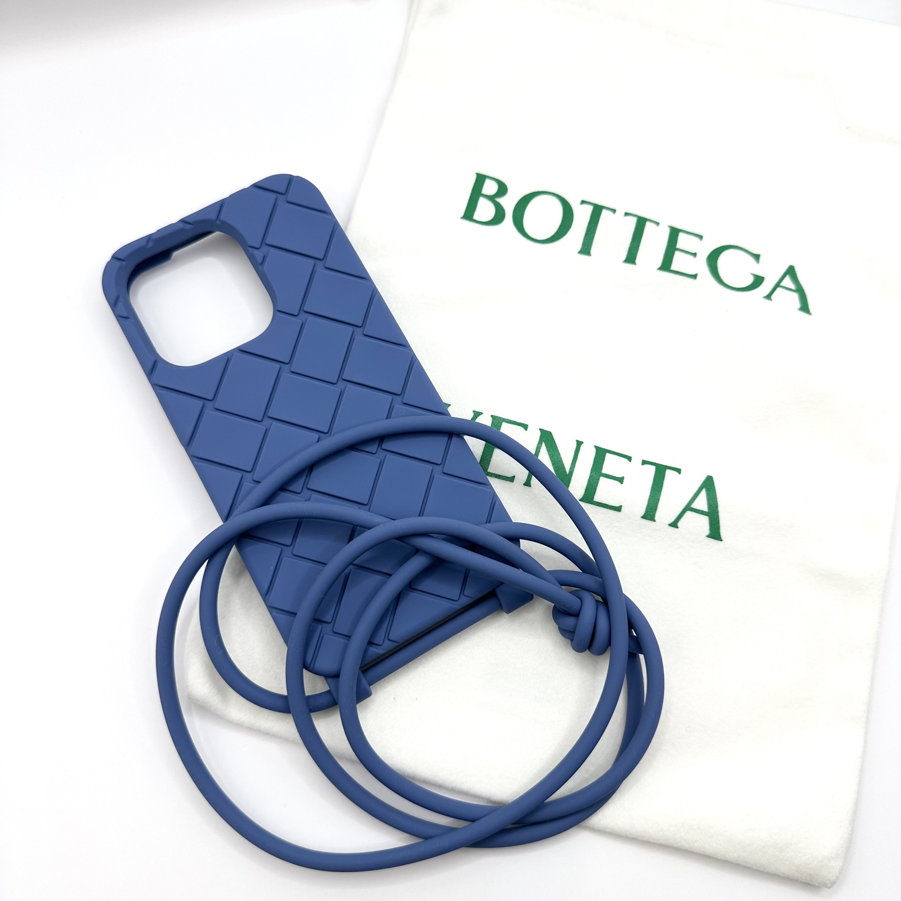 新品未使用】BOTTEGA VENETA iPhoneケース14pro ショルダー紐 (BOTTEGA