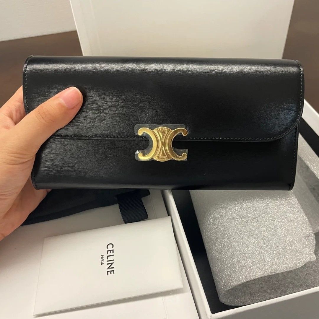 ユニセックス CELINE セリーヌ ラージウォレット トリオンフ (CELINE