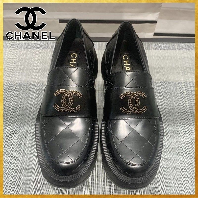 上品なデザイン】 CHANEL CCロゴ ローファー (CHANEL/ローファー