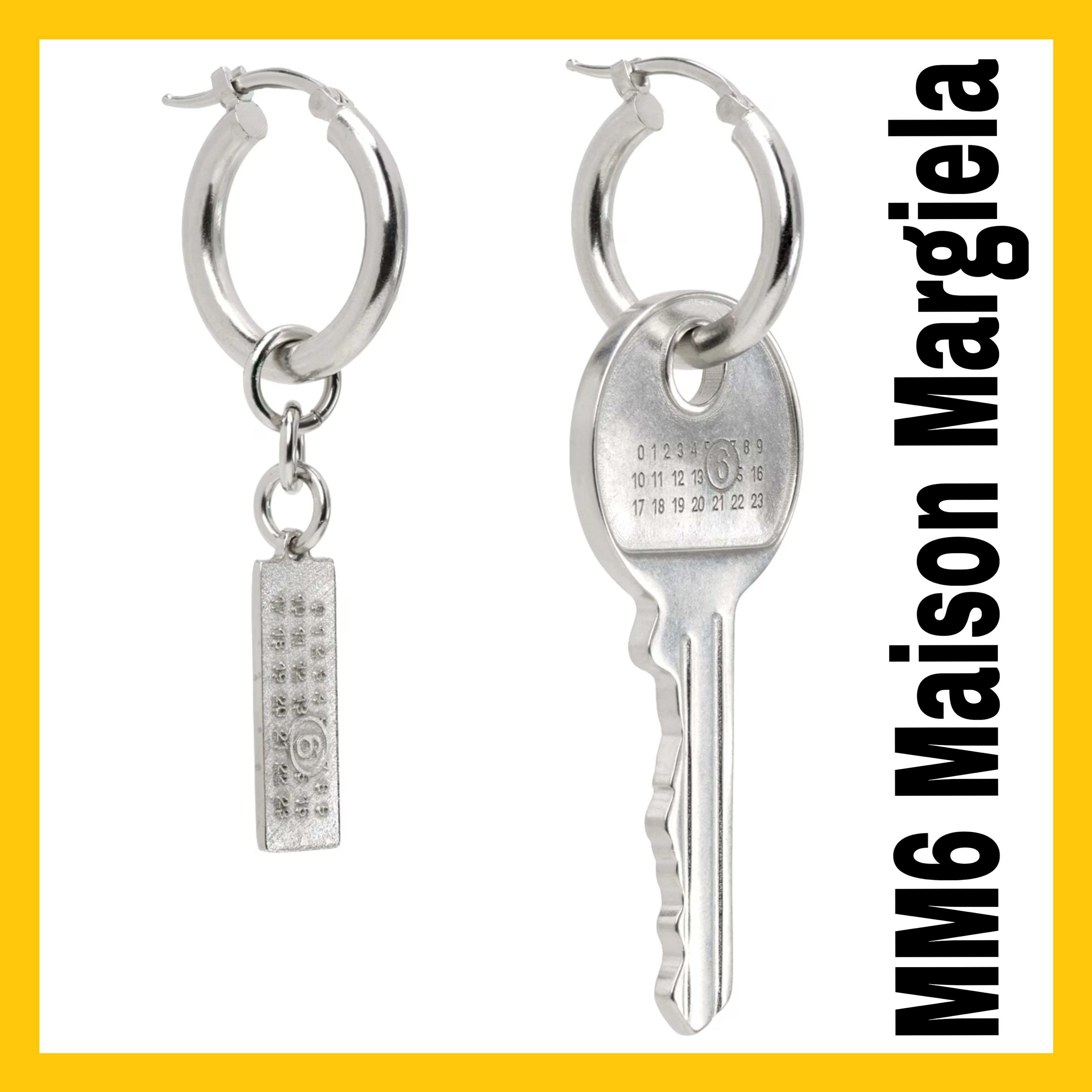 MM6 Maison Margiela メゾンマルジェラ ロゴ タグ&キーピアス (MM6