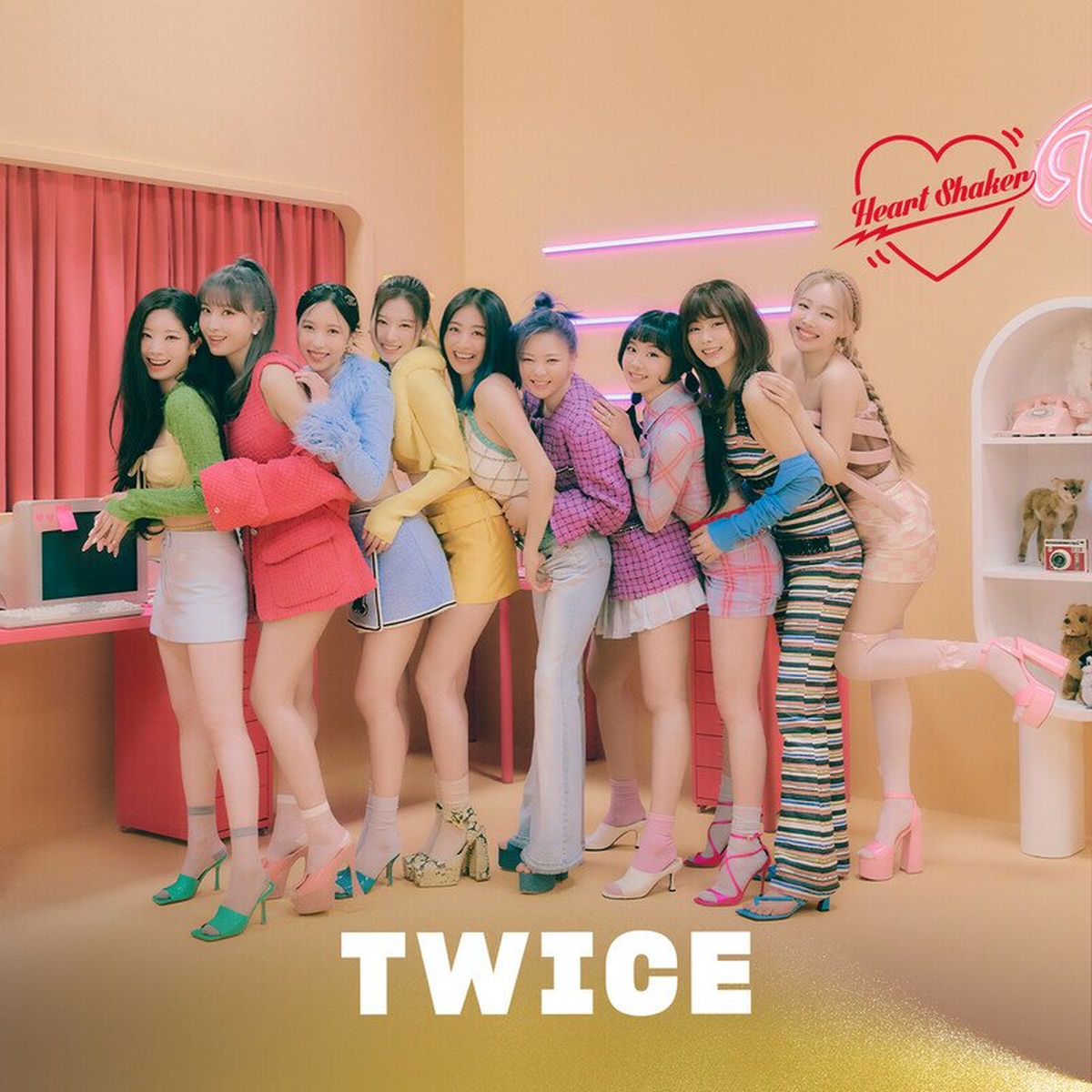 TWICE - Heart Shaker (GALACTIKA * Holiday Remix) | Deezer