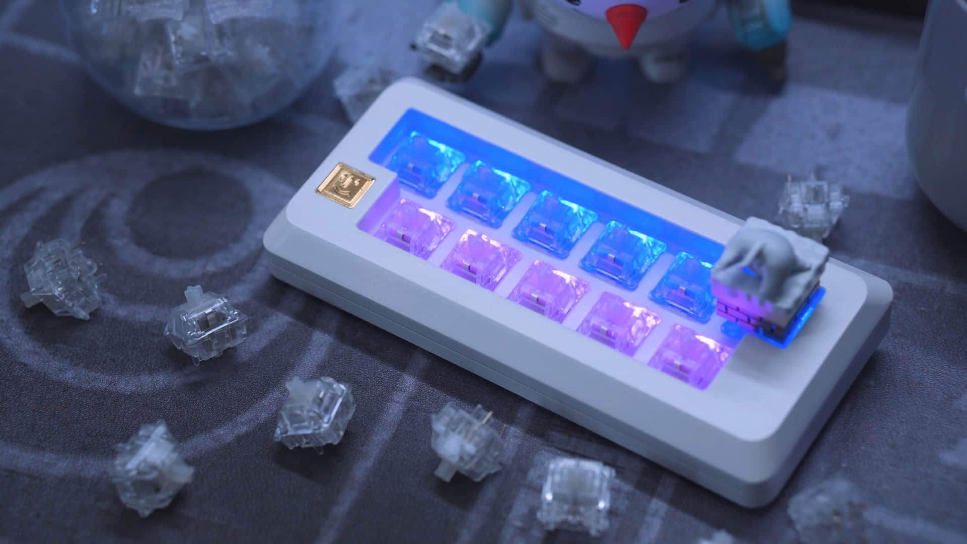 Icy Silver Switches Pro