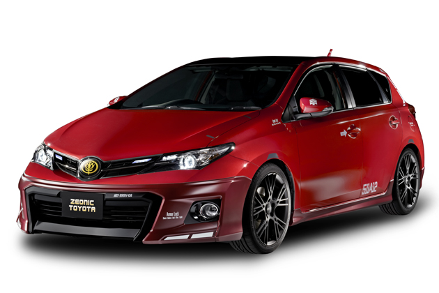 トヨタ、「シャア専用オーリス」市販モデルを発表|【業界先取り】業界