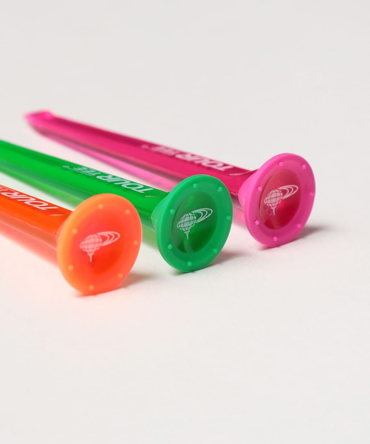 BEAMS GOLF（ビームス ゴルフ）ネオンカラー ティー＆マーカーセット