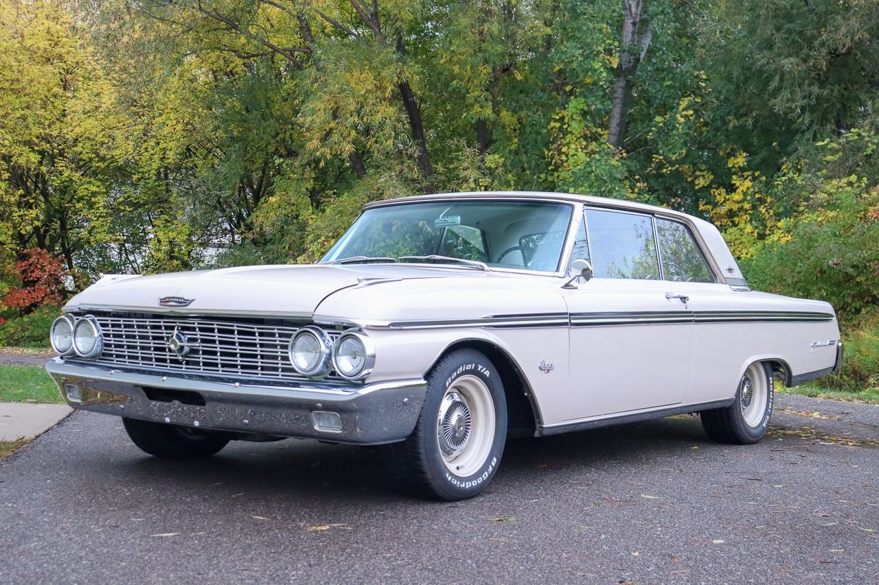 1962 Ford Galaxie | GR Auto Gallery
