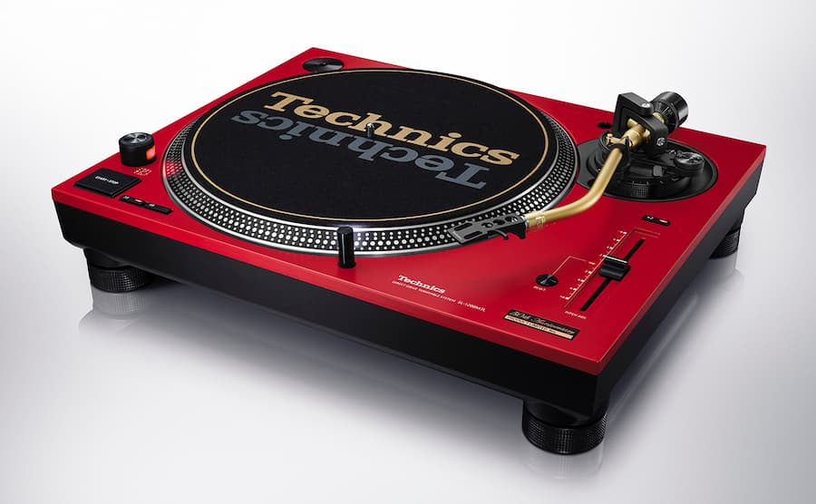 Technics Celebrates with 50th Anniversary SL-1200M7L Turntable