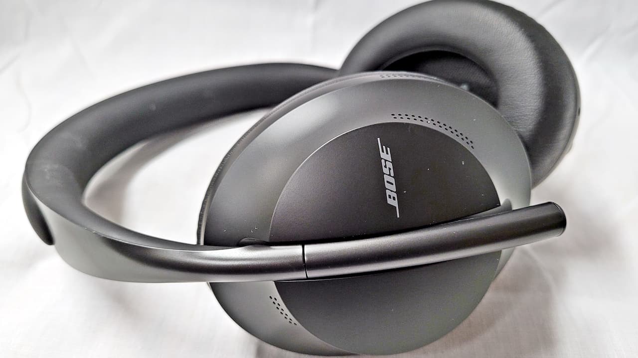 Bose Noise Cancelling Headphones 700: Review - ecoustics.com