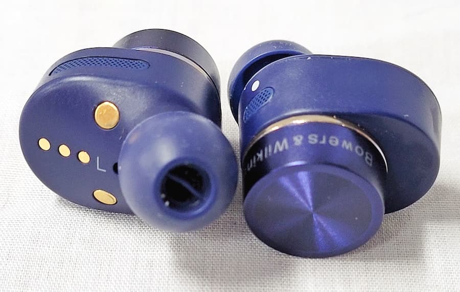 Bowers & Wilkins Pi7 S2 Wireless Earbuds: Review - ecoustics.com