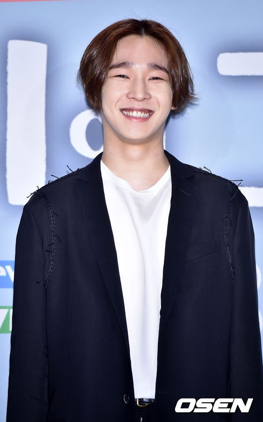 WINNER ナム・テヒョン「練習室を行き来しながら曲作業中…カムバックは