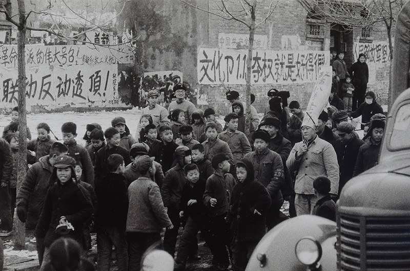 中国：文革取材 隙間から貴重写真 紅衛兵ら異様な目 [写真特集5/5