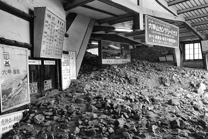 関西50年前：【昭和42年7月10日】記録破りの集中豪雨 | 毎日新聞