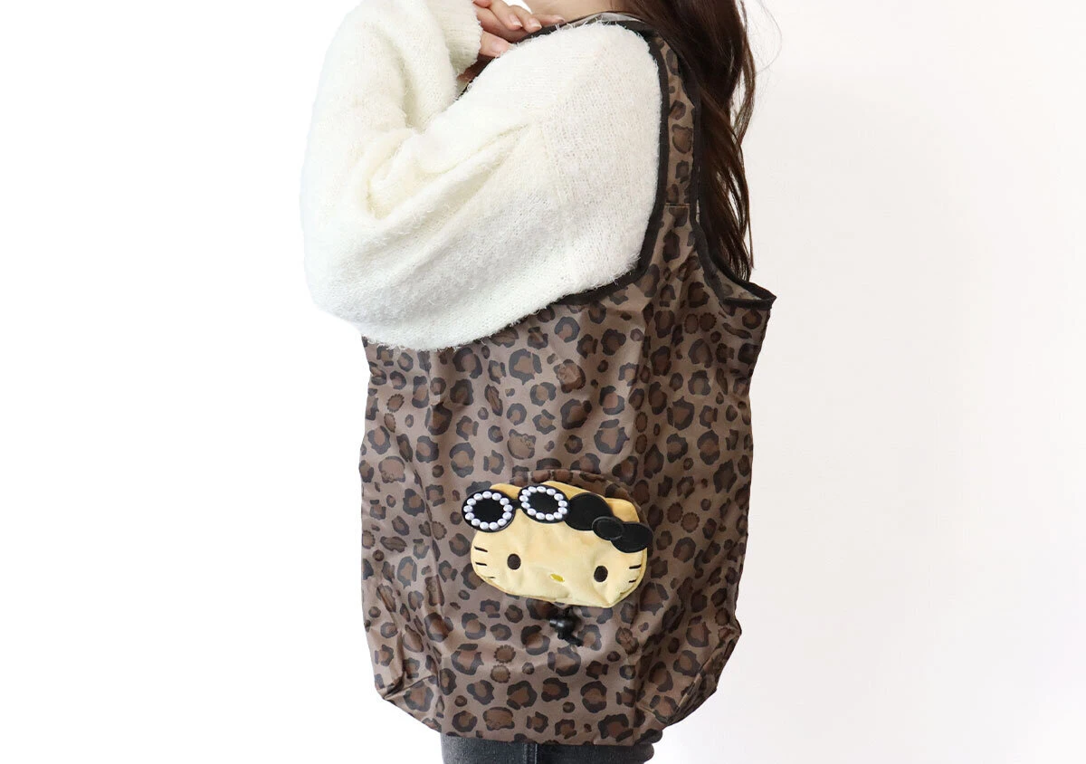 どう見ても付録のレベルじゃない！人気ブランド×日焼けキティコラボの