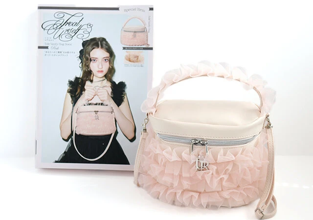 人気アパレルブランドの初ムックは“可愛さ”と“実用性”のいいとこ取り