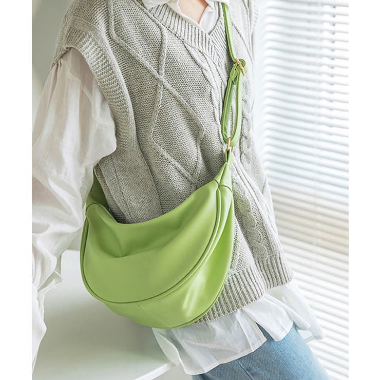 ハーフムーンショルダーバッグボディバッグ レディース PUレザー[品番