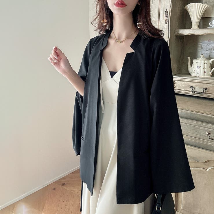 ミドルレングススリットスリーブジャケット anuans（アニュアンス）の