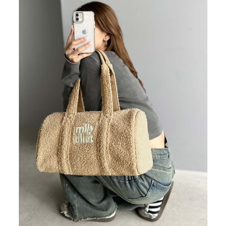 mily bilet】ふわもこ感がたまらない主役バッグ♪ロゴ刺繍