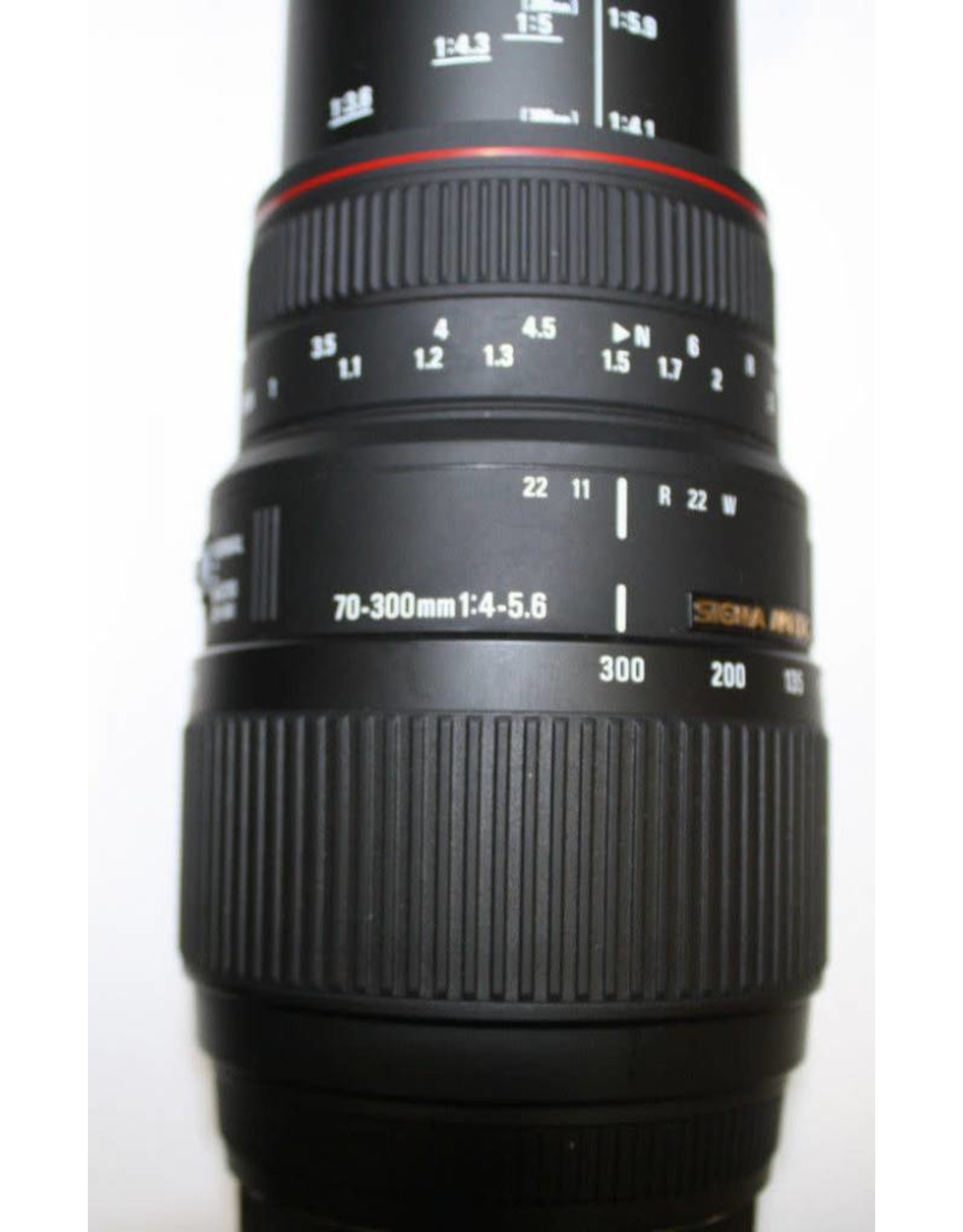 Sigma 70-300mm 4-5.6 APO DG for Sony (DISP) - Camera Concepts