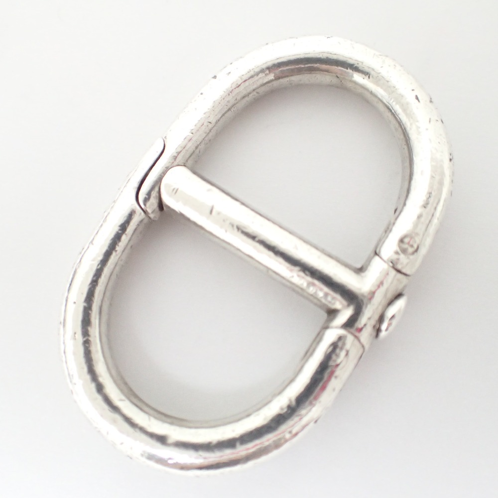 渋谷店では、アンティークのエルメスのシェーヌダンクルのカラビナを