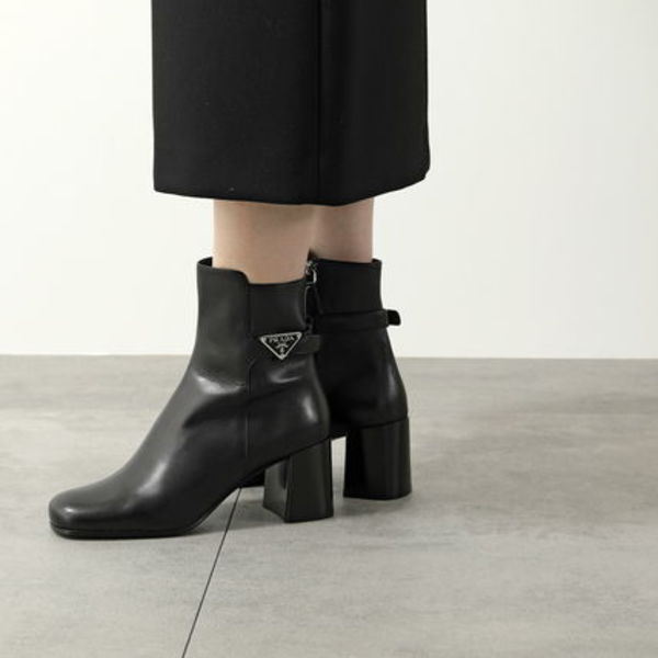 ボーナスご褒美候補その②】「PRADA(プラダ)」のブーツが欲しい