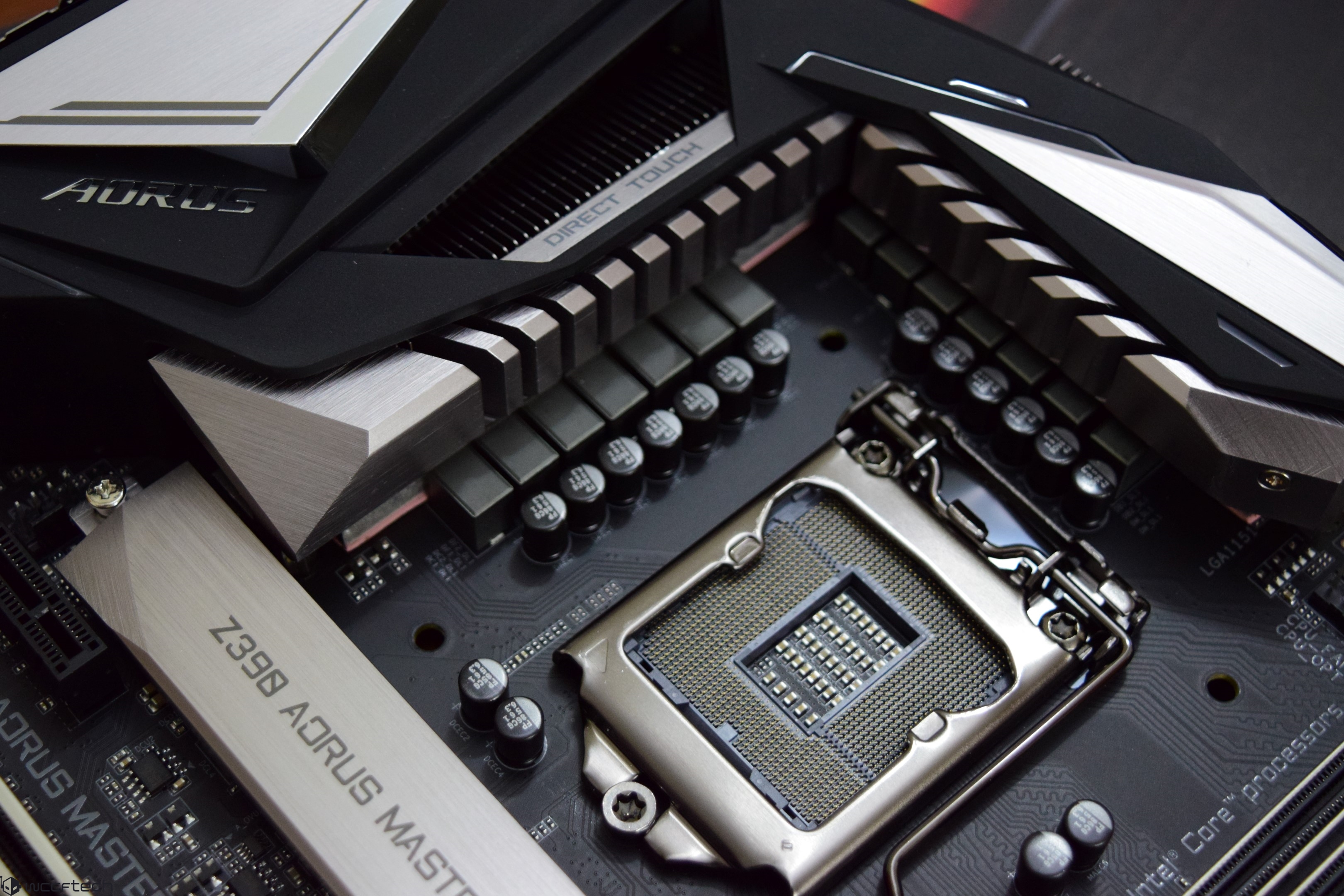 Intel Core i9-9900K 8 Core CPU Review on AORUS Z390 Master