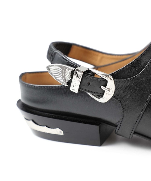 TOGA PULLA（トーガ プルラ）の「タッセルミュール（）」 - WEAR