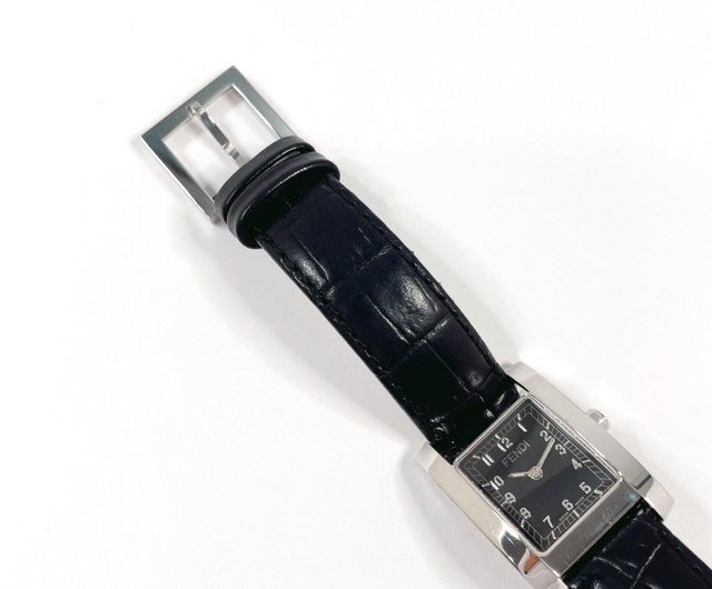 送料無料】【日本直送 中古美品】フェンディ FENDI 腕時計 150-7000L