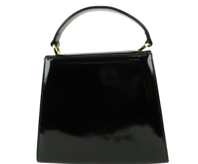 サルヴァトーレ フェラガモ ヴァラ リボン 2Way ショルダーバッグ