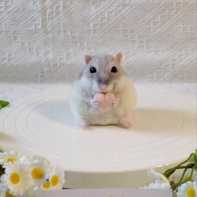 香港 【オーダーメイド羊毛フェルト】リアルハムスター Momofish