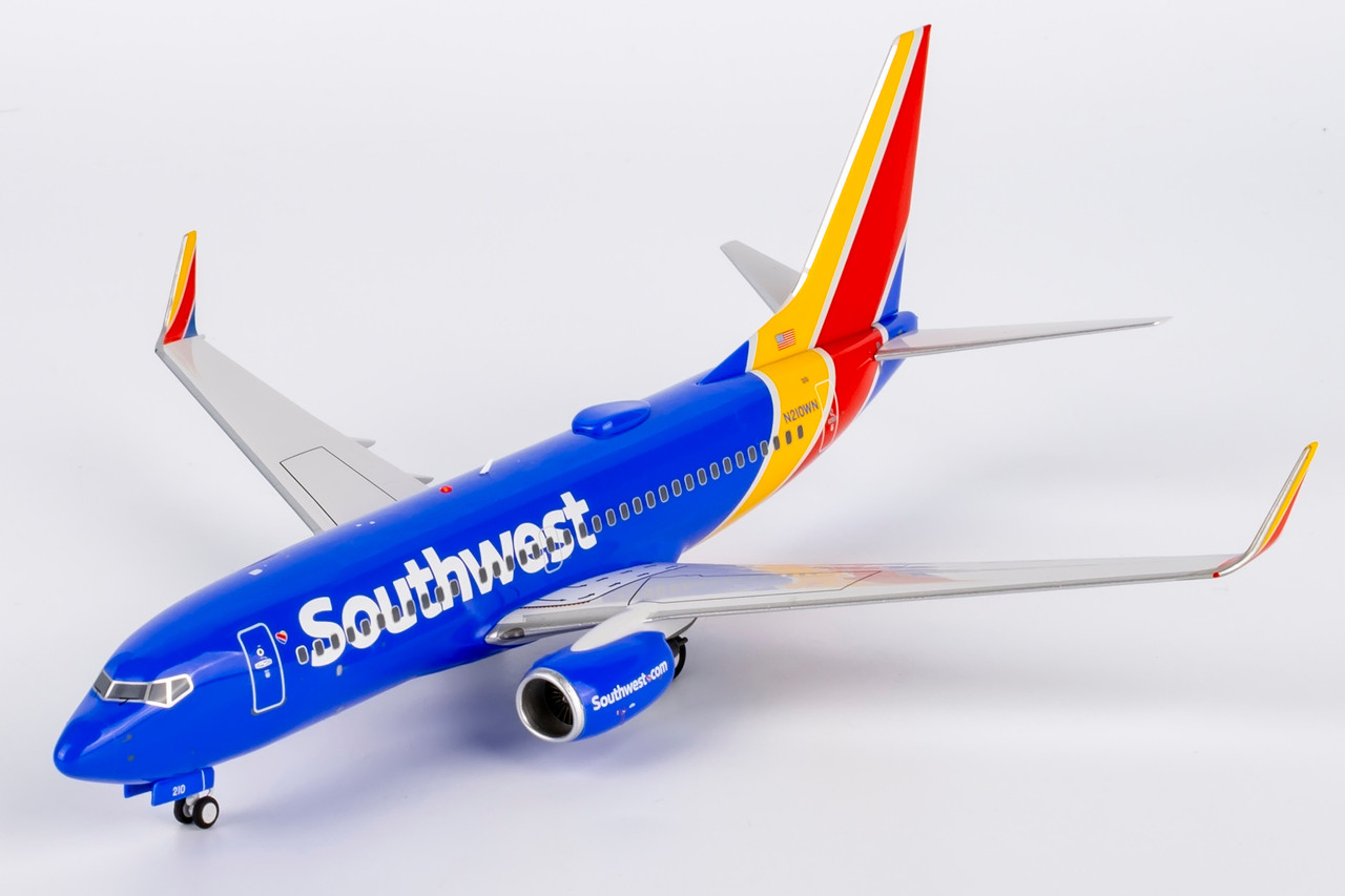 NG Model Southwest Airlines 737-700/w N221WN with stand 05006 1:200