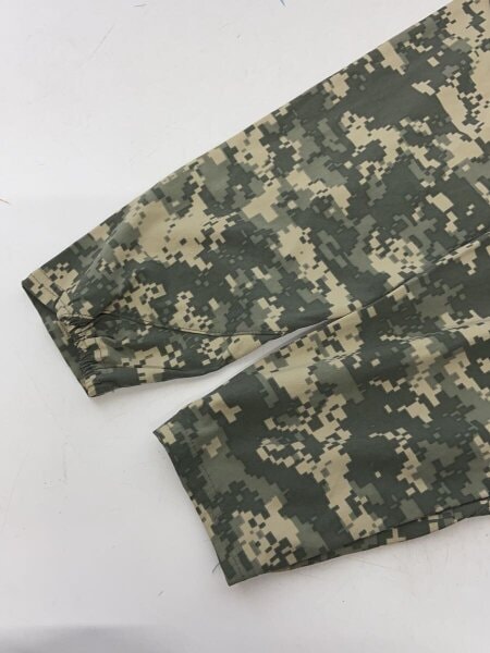 patagonia(パタゴニア) / MARS GEN3 WINDSHIRTS デジカモ ナイロン