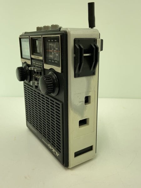 TOSHIBA(トウシバ) / BCLラジオ/RP-770F/SOUND 750 GTV/スイッチノブ