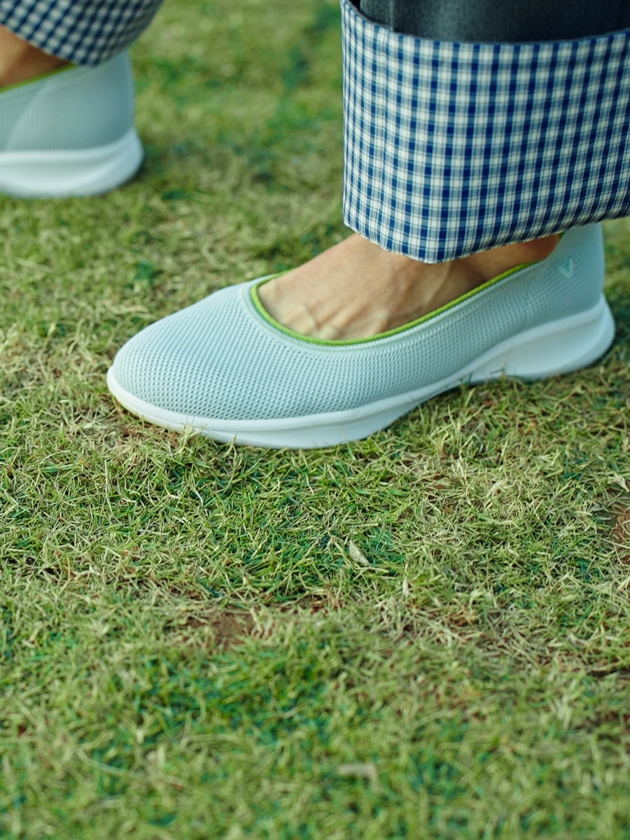 Walker Pro Izabel] 撥水加工 ラウンドトゥ スニーカー フラット