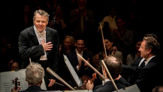 世界的巨匠指揮者マリス・ヤンソンス（1943～2019）追悼特集 - TOWER