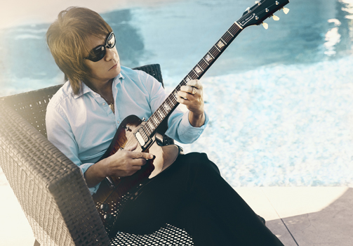B'zの松本孝弘がソロ・アルバムをリリース - TOWER RECORDS ONLINE