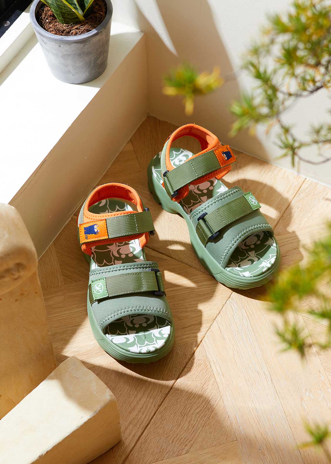 イカク｜ダブルベルトストラップサンダル｜ユニセックス｜グラニフ